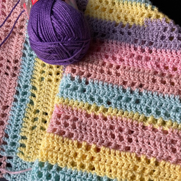 Handmade Crochet Baby Blanket - Picture 8 of 9